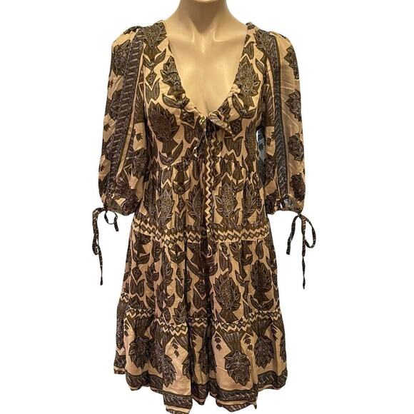 Omika Dresses & Skirts - Omika Paisley Boho Mini Dress V Neck 3/4 Sleeve Pockets Size S